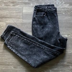 MISSGUIDED | acid wash skinny jeans